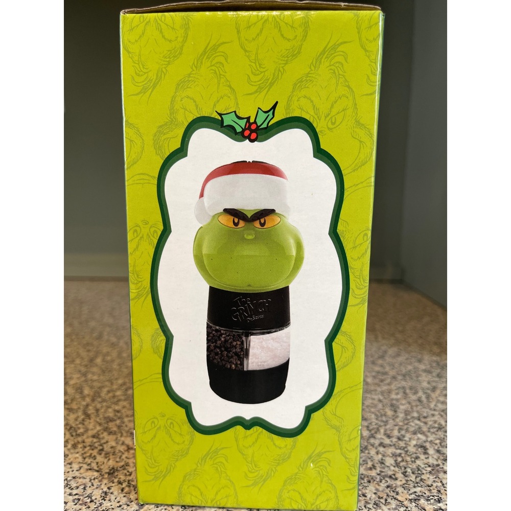 Dr. Seuss The Grinch Salt and Pepper Grinder Unisex OS Green Decor Gift Battery